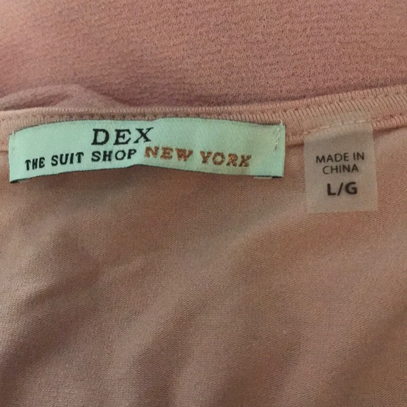 DEX SUIT SHOP NEW YORK Peach Light Pink NWT Sleeveless Top With Bottom Lace Hem - Picture 2 of 6
